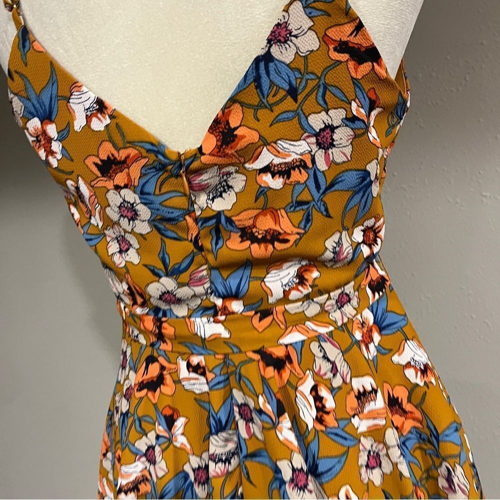 Mustard color Floral fake wrap mini Dress with straps size small - Picture 8 of 14